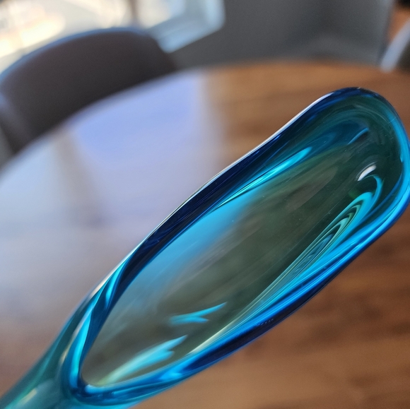 Vtg Empire Aqua/Blue Glass 18" Swung vase with Sterling Weighted base Rare - Picture 7 of 12